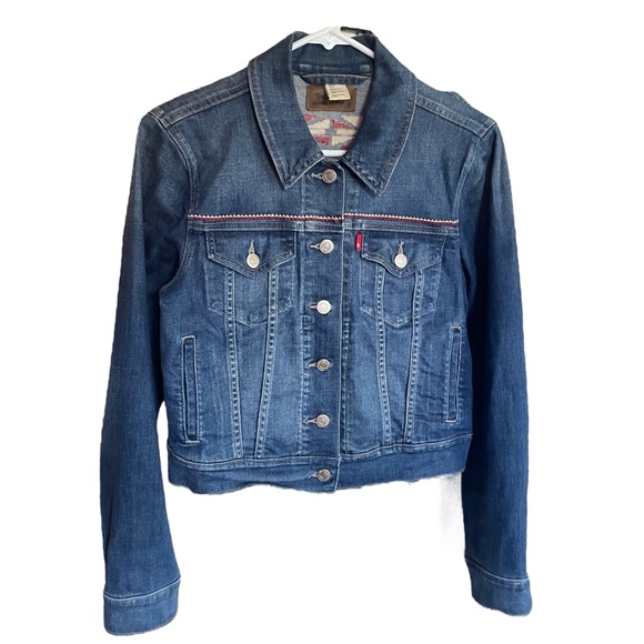 Levi's Jackets & Blazers - Levi’s Embroidered Denim Cropped Trucker Jacket